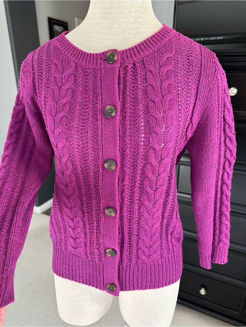 Caslon Nordstrom Magenta Cable Knit Button Cardigan size medium - Picture 6 of 13
